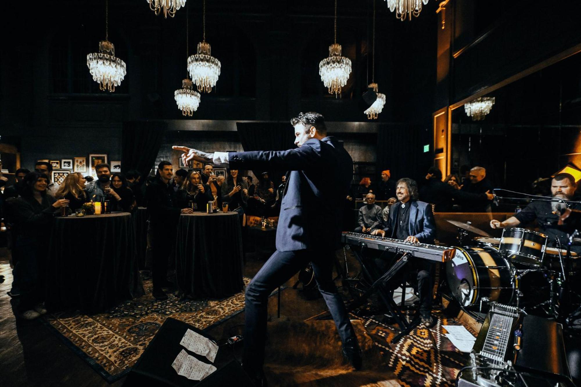Hotel Indigo Nashville - The Countrypolitan Екстериор снимка